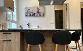 ROOFTOP - COSY FLAT Centre Senlis